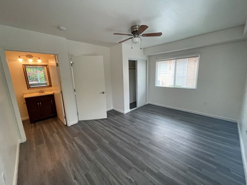 Floor plan for 1 bed, 1 bath, 402 sqft